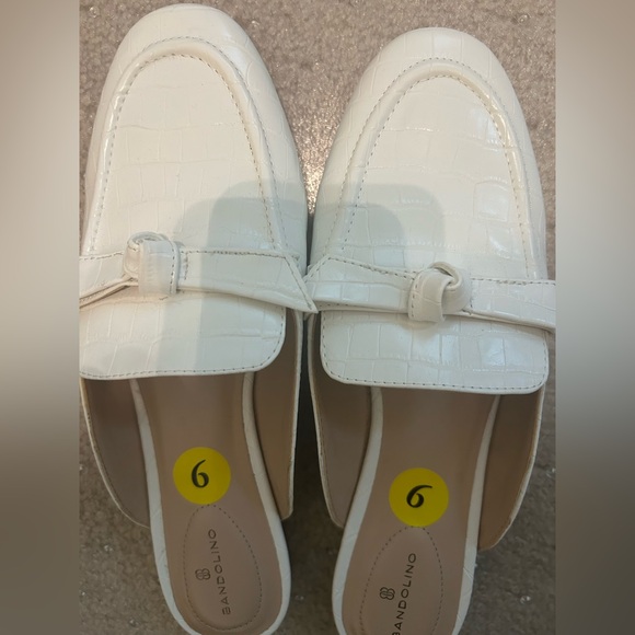 Bandolino Women's Dumia Mule Size 9 - Picture 3 of 6